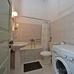 Apano Vrysi *