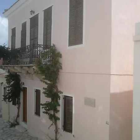 Apano Vrysi Apartment