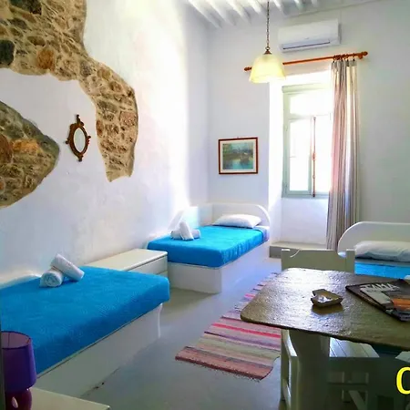 Apano Vrysi * Tinos