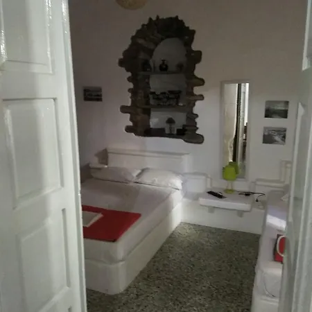 Apano Vrysi * Tinos